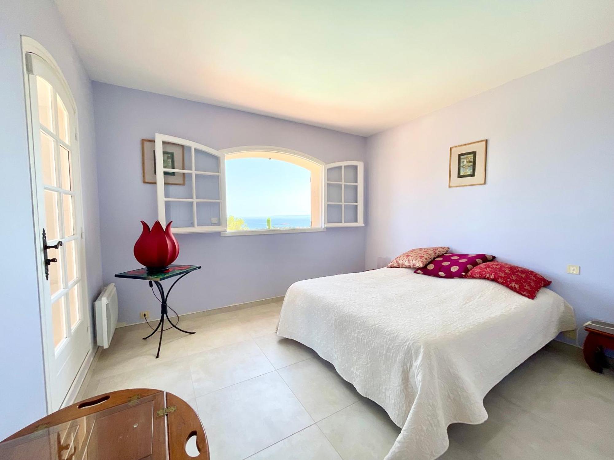 Charming French Riviera Villa // Pool, Seaview, Ac, 9Pax // Saint-Raphaël Eksteriør billede
