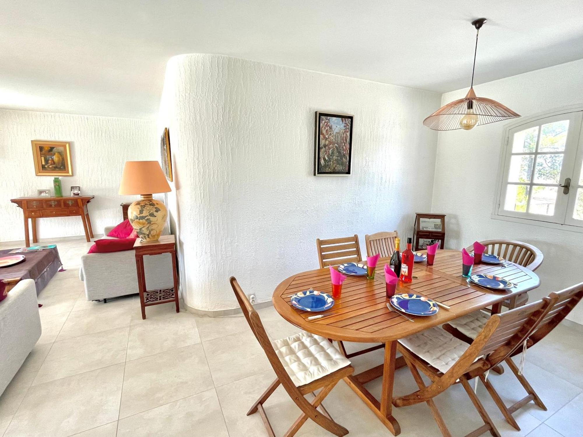 Charming French Riviera Villa // Pool, Seaview, Ac, 9Pax // Saint-Raphaël Eksteriør billede